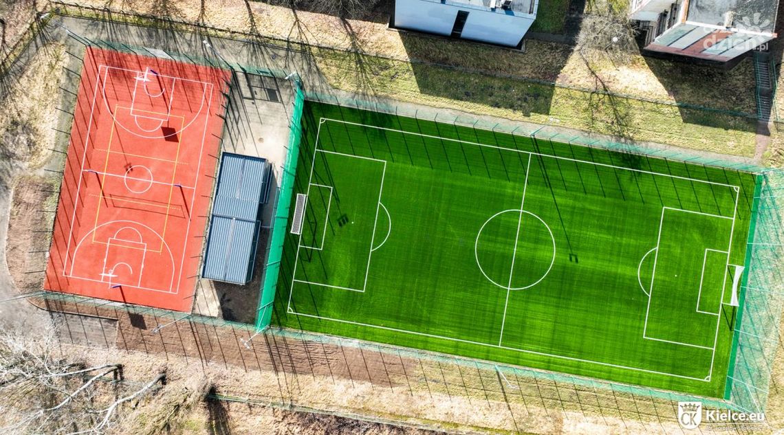 Kielce zmodernizowały dwa Orliki. Nowe boiska już dostępne dla mieszkańców Kielce zmodernizowały dwa Orliki. Nowe boiska już dostępne dla mieszkańców