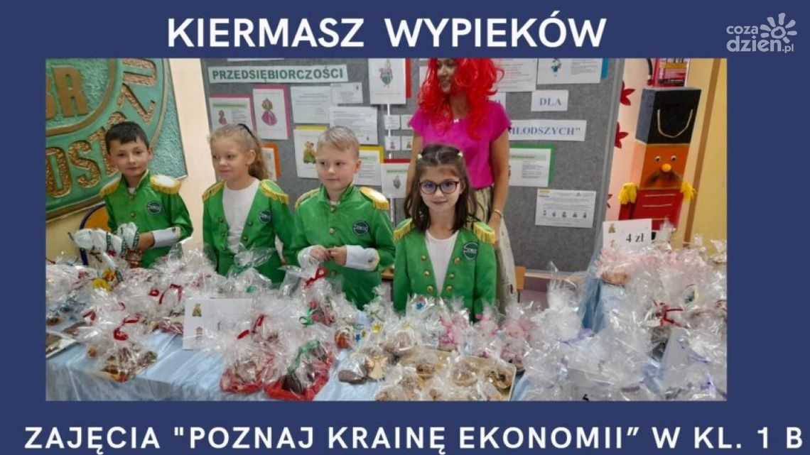 Kiermasz wypieków w Szkole Podstawowej w Małogoszczu Kiermasz wypieków w Szkole Podstawowej w Małogoszczu