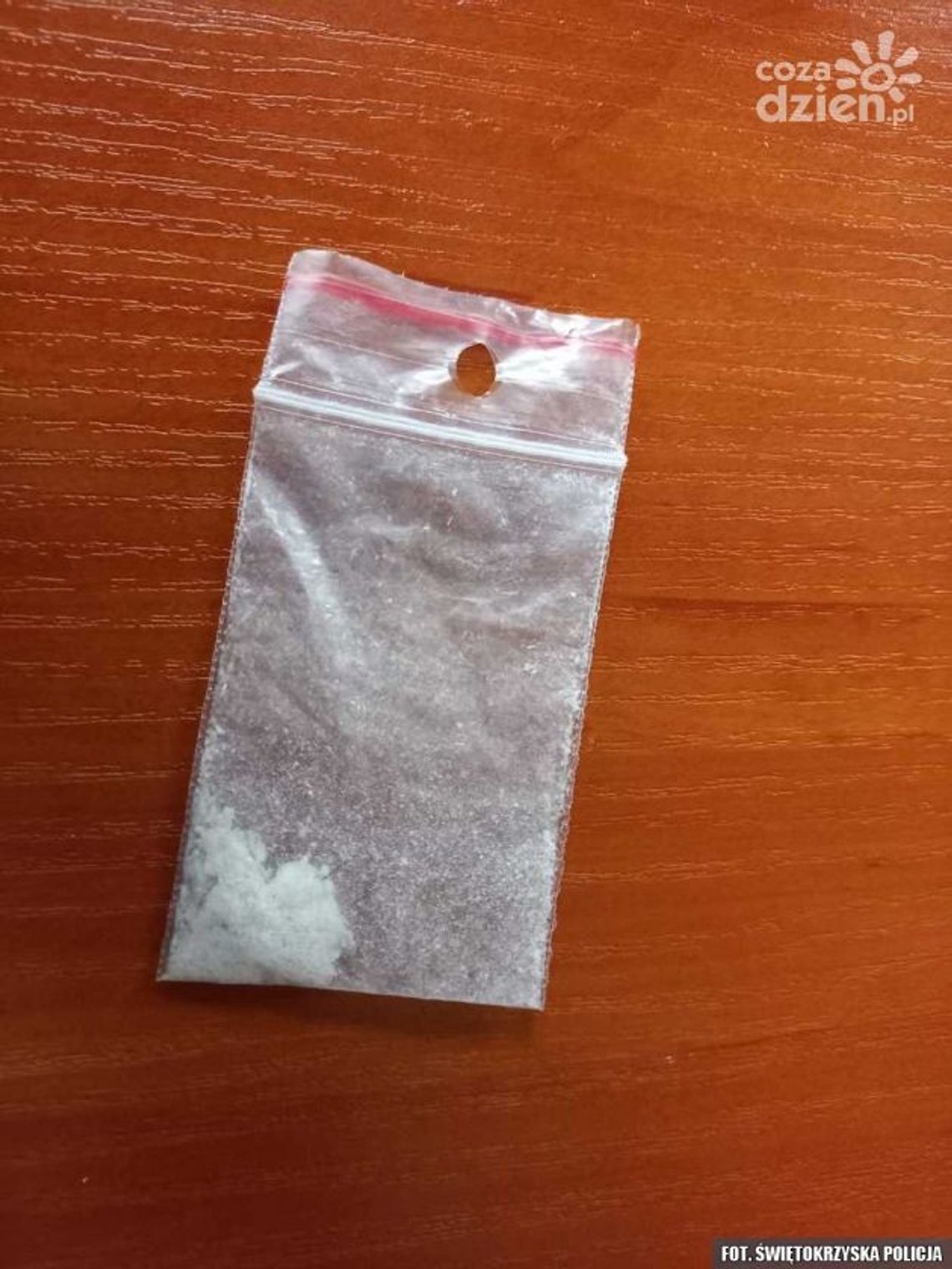 Kierowca nie zatrzymał się do kontroli. Znaleziono przy nim narkotyki.