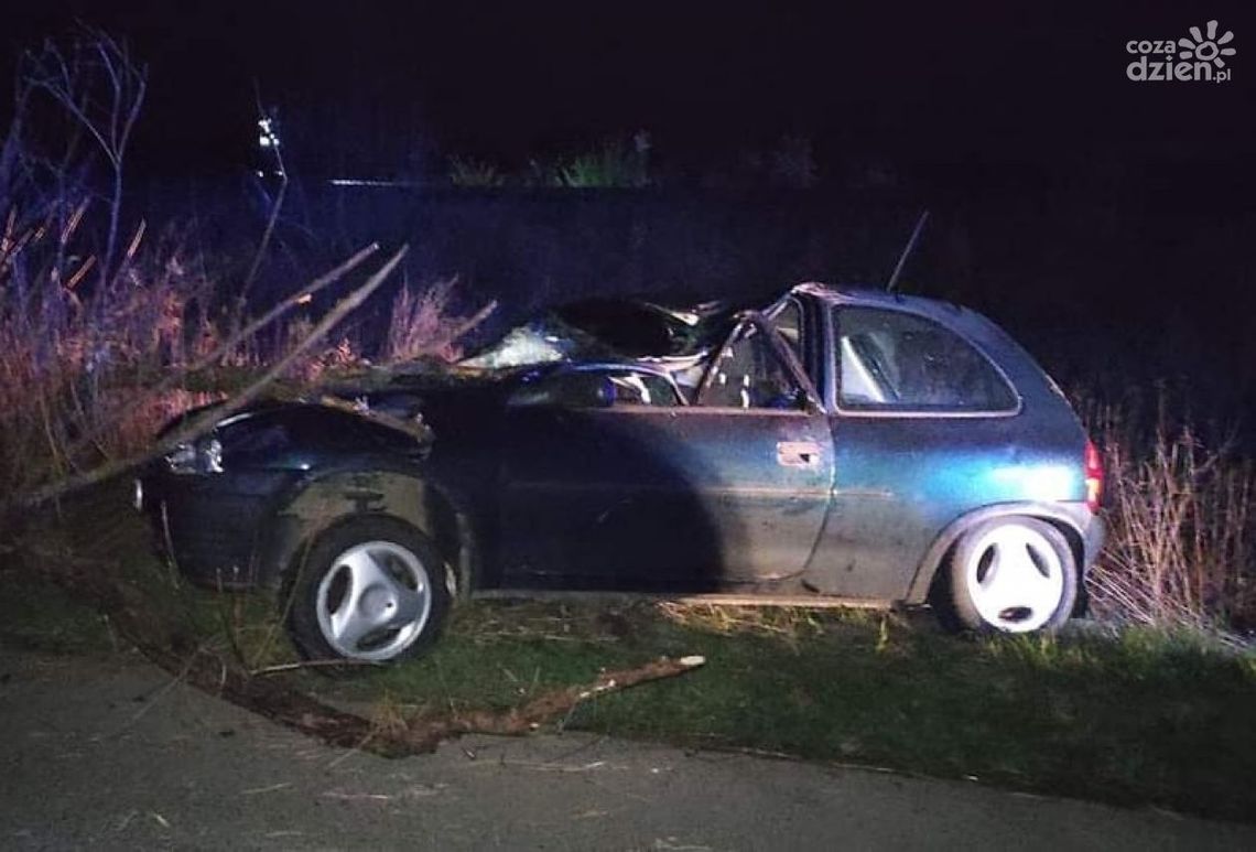 Kierowca uciekł z miejsca zdarzenia Kierowca uciekł z miejsca zdarzenia