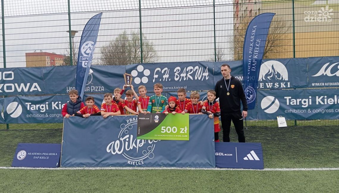 KKP Korona Kielce najlepsza w turnieju DAP Kielce KKP Korona Kielce najlepsza w turnieju DAP Kielce