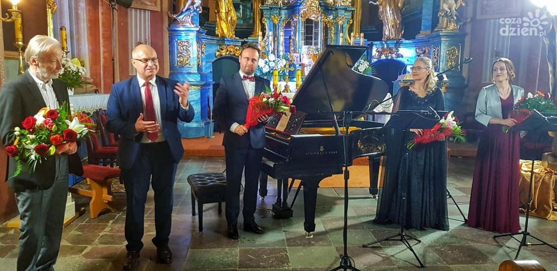 Klasyka zabrzmiała w Opatowie Klasyka zabrzmiała w Opatowie