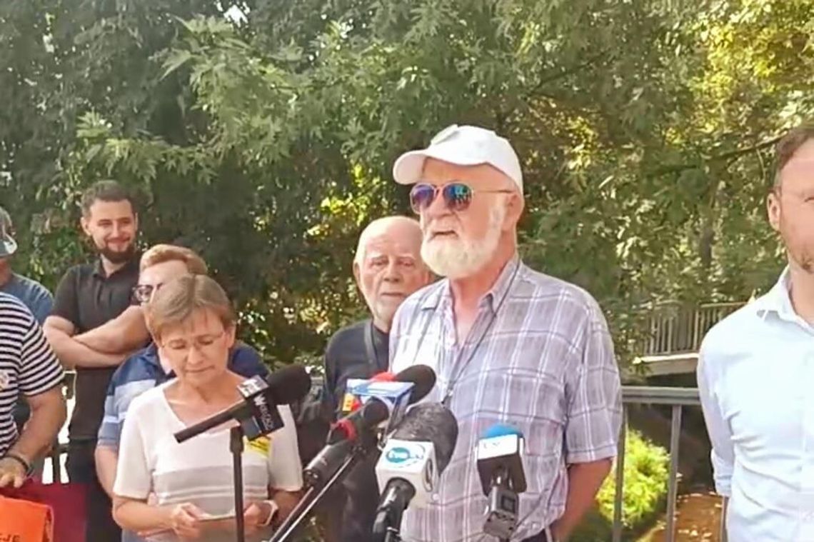 KOD: „Nie bądźmy obojętni”. W Kielcach zaprezentowano ogólnopolską akcję przeciwko nienawiści KOD: „Nie bądźmy obojętni”. W Kielcach zaprezentowano ogólnopolską akcję przeciwko nienawiści
