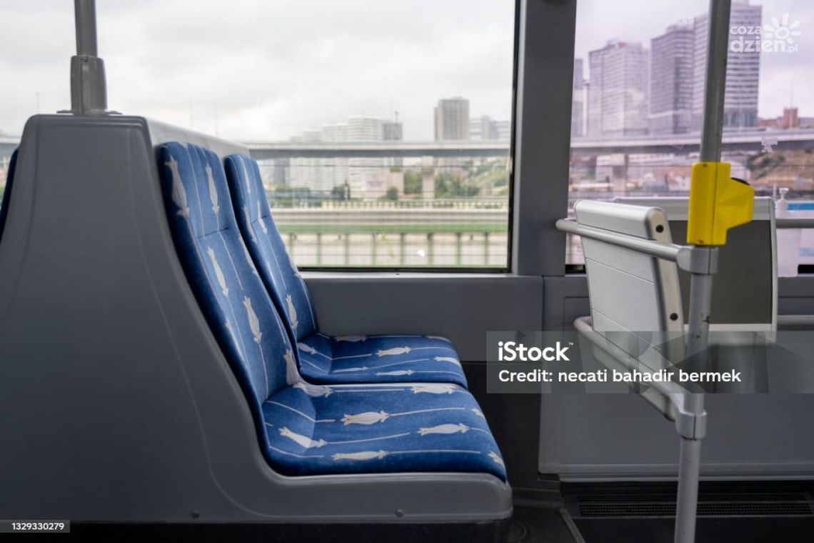 Kolejne busy zakupił powiat ostrowiecki Kolejne busy zakupił powiat ostrowiecki