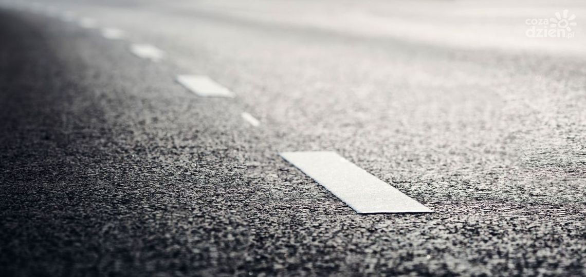 Kolejne inwestycje drogowe w powiecie ostrowieckim Kolejne inwestycje drogowe w powiecie ostrowieckim