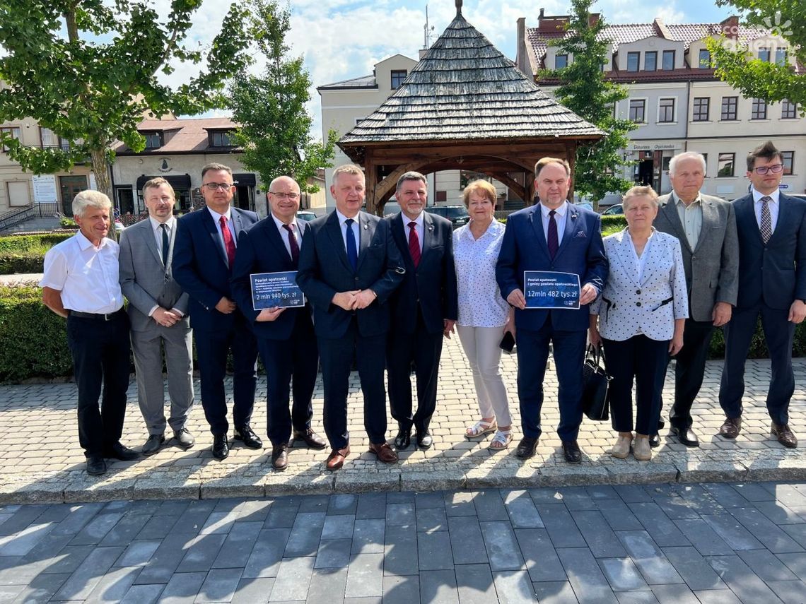 Kolejne środki dla powiatu opatowskiego Kolejne środki dla powiatu opatowskiego