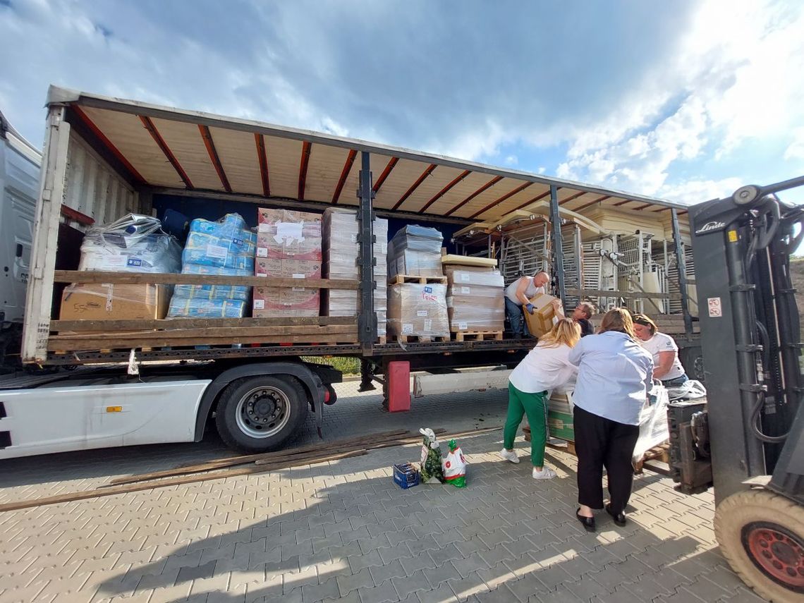 Kolejny transport z darami dla Ukrainy wyjechał z Kielc
