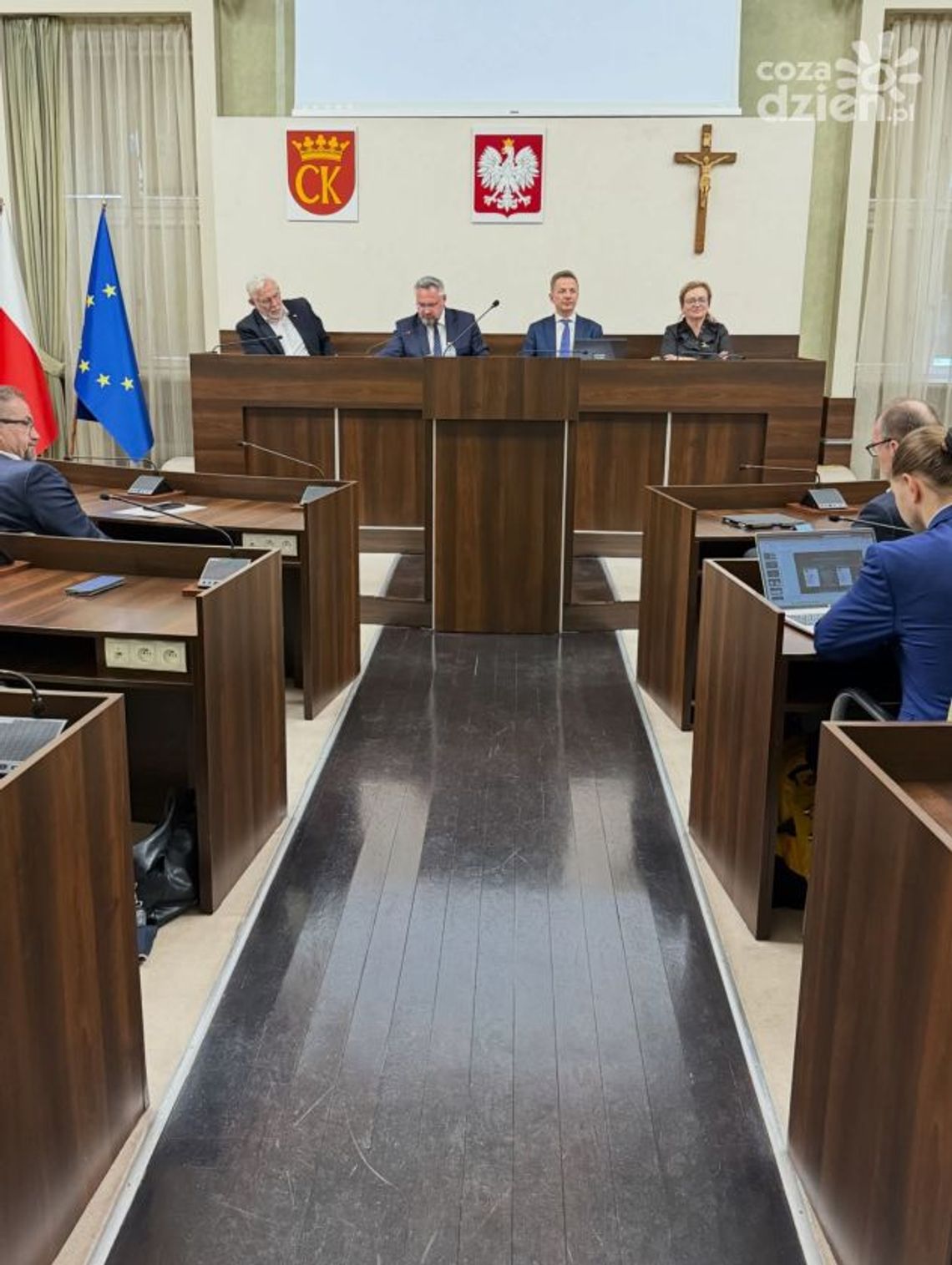 Komisja Infrastruktury obradowała w Kielcach. Tematem kluczowe inwestycje dla regionu Komisja Infrastruktury obradowała w Kielcach. Tematem kluczowe inwestycje dla regionu