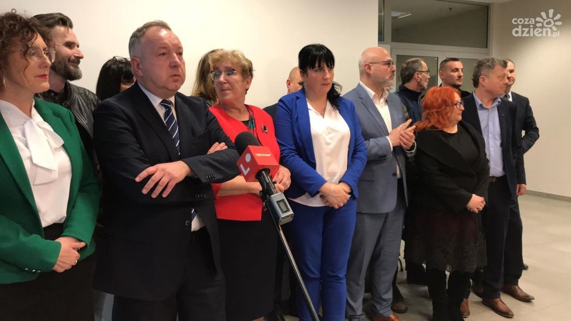 Konferencja jako znak poparcia dla prezydenta Ostrowca Konferencja jako znak poparcia dla prezydenta Ostrowca