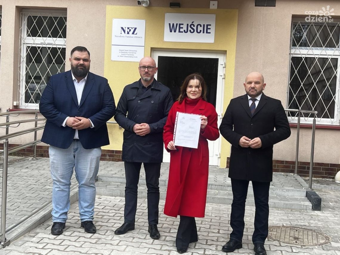 Konferencja PiS w Skarżysku-Kamiennej. Ostra krytyka NFZ i sytuacji szpitala Konferencja PiS w Skarżysku-Kamiennej. Ostra krytyka NFZ i sytuacji szpitala