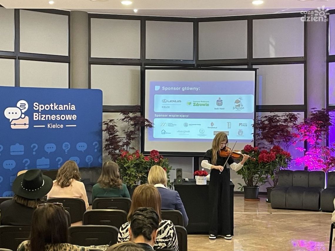 Konferencja z udziałem przedsiębiorczych kobiet w Kielcach 
