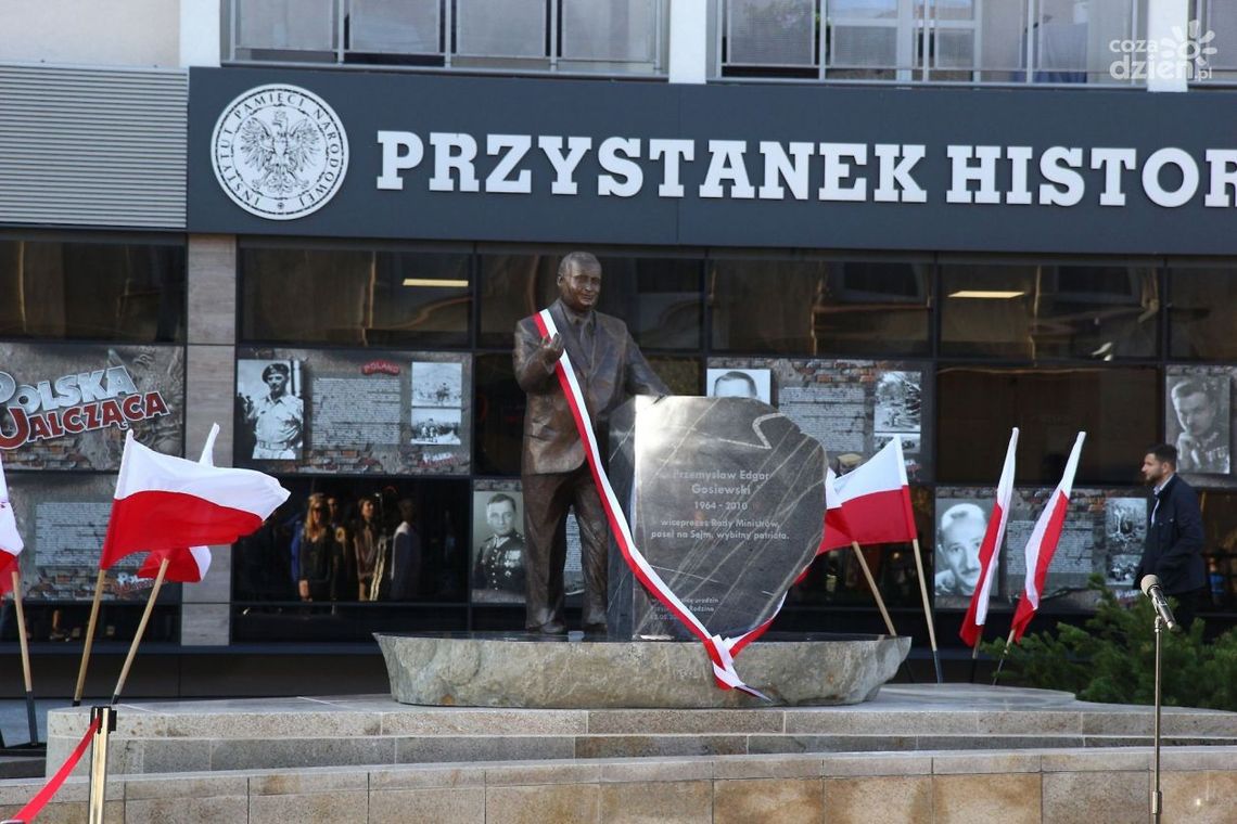 Kontrowersyjna rocznica "Smoleńska". Kolejni włodarze nie włączą syren alarmowych Kontrowersyjna rocznica "Smoleńska". Kolejni włodarze nie włączą syren alarmowych