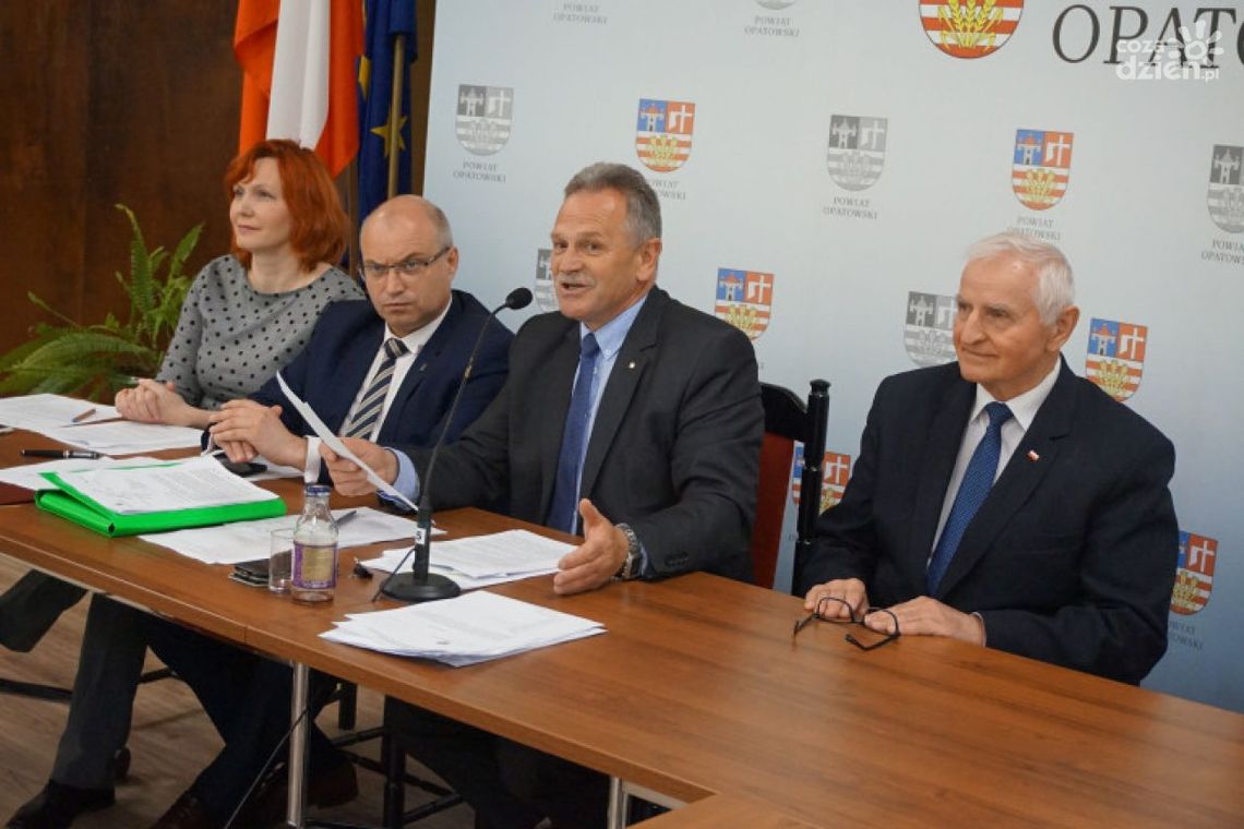 Konwent powiatów w Opatowie
