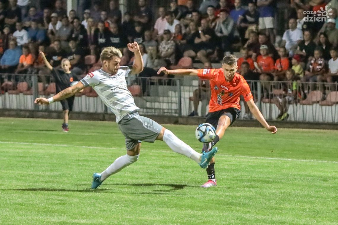 Korona i KSZO walczyły do końca - opłaciło się Korona i KSZO walczyły do końca - opłaciło się