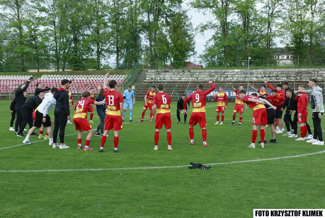 Korona II szykuje szampany