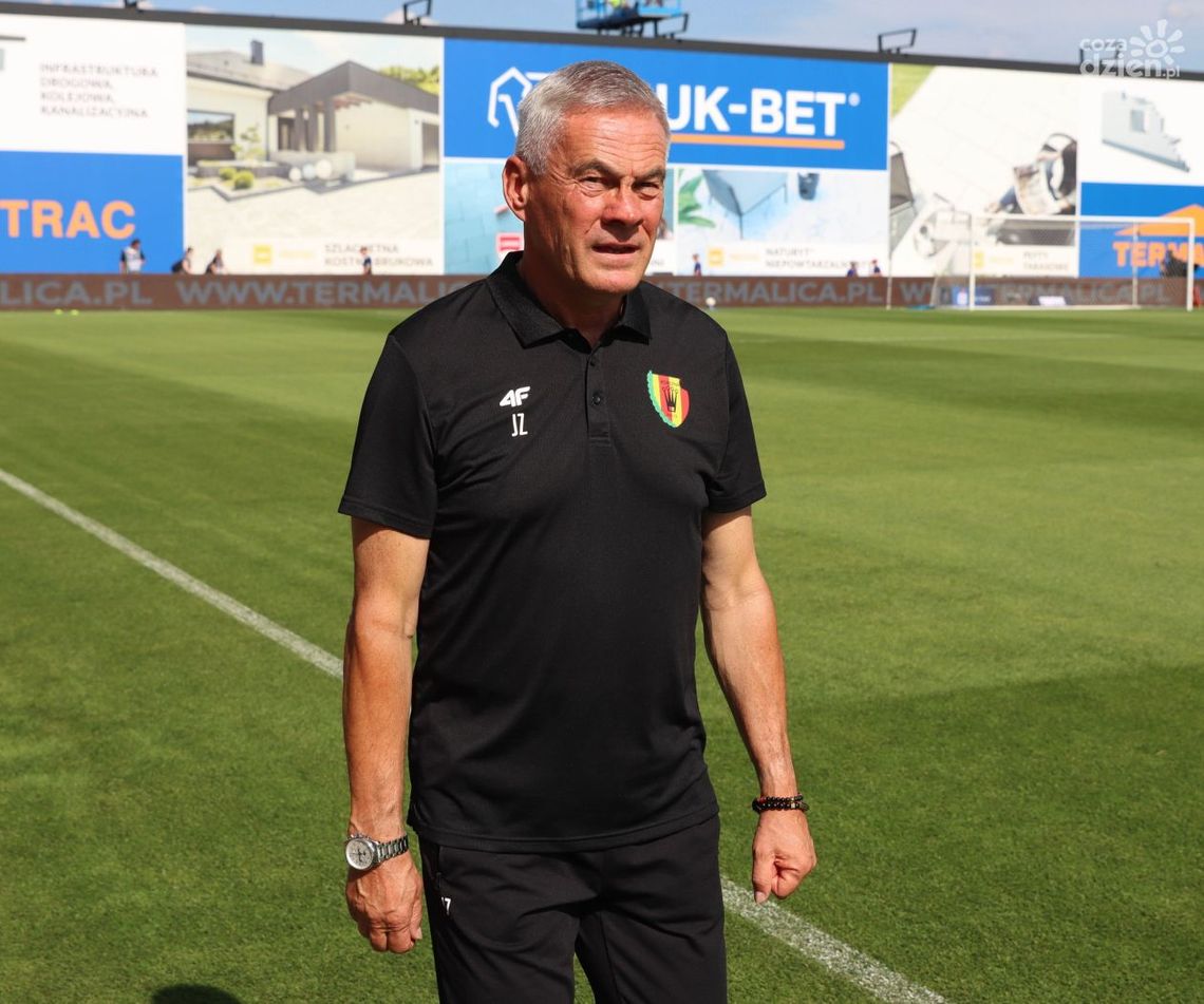 Korona Kielce gotowa na starcie z Pogonią. Jacek Zieliński: „Chcemy udowadniać, że sierpień nie był przypadkiem” Korona Kielce gotowa na starcie z Pogonią. Jacek Zieliński: „Chcemy udowadniać, że sierpień nie był przypadkiem”