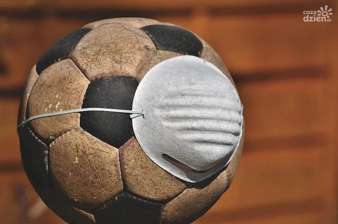 Koronawirus nieustannie przeszkadza w sporcie Koronawirus nieustannie przeszkadza w sporcie