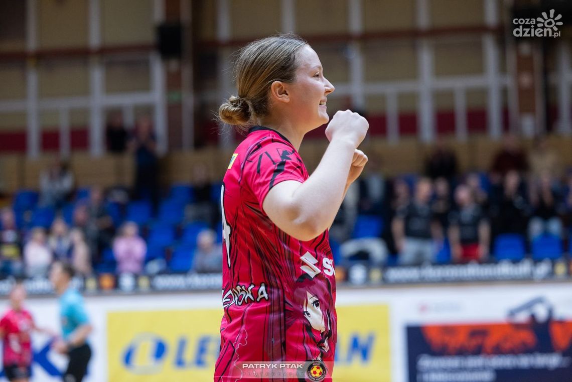 Koroneczki z szóstym zwycięstwem z rzędu Koroneczki z szóstym zwycięstwem z rzędu