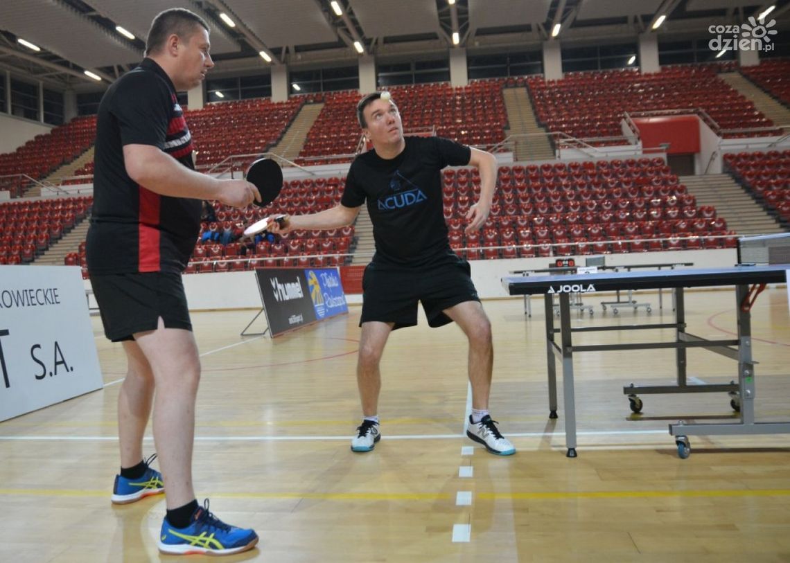 Kos i Kuźmicz z Pucharem Prezydenta Ostrowca Świętokrzyskiego Kos i Kuźmicz z Pucharem Prezydenta Ostrowca Świętokrzyskiego