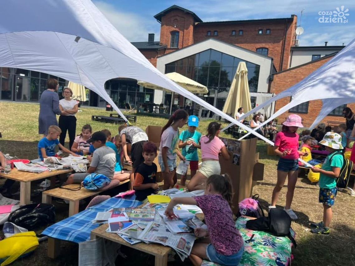 Kreatywne czwartki i plastyczne piątki w OBK