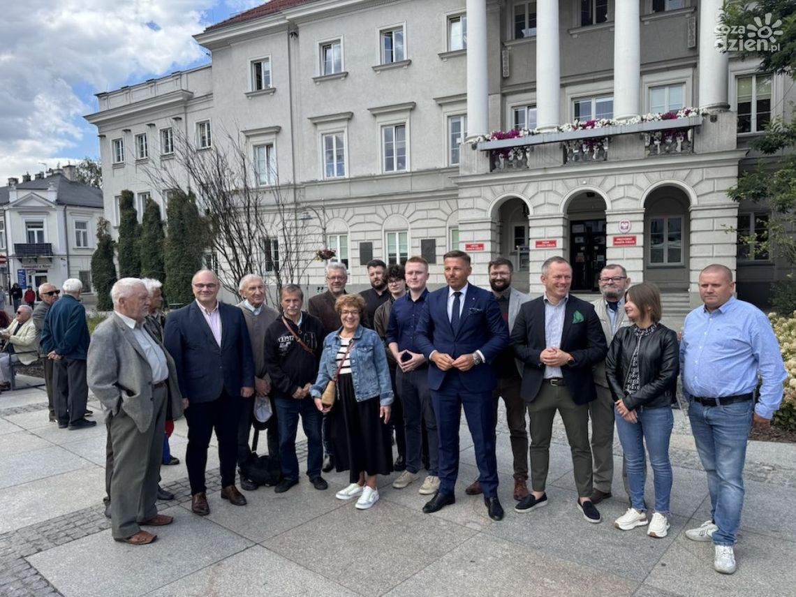 Kryzys w świętokrzyskiej Lewicy. Kilkudziesięciu członków odchodzi z partii