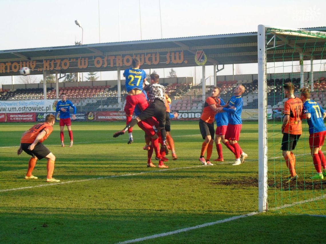KSZO 1929 - porażka na własnym boisku KSZO 1929 - porażka na własnym boisku