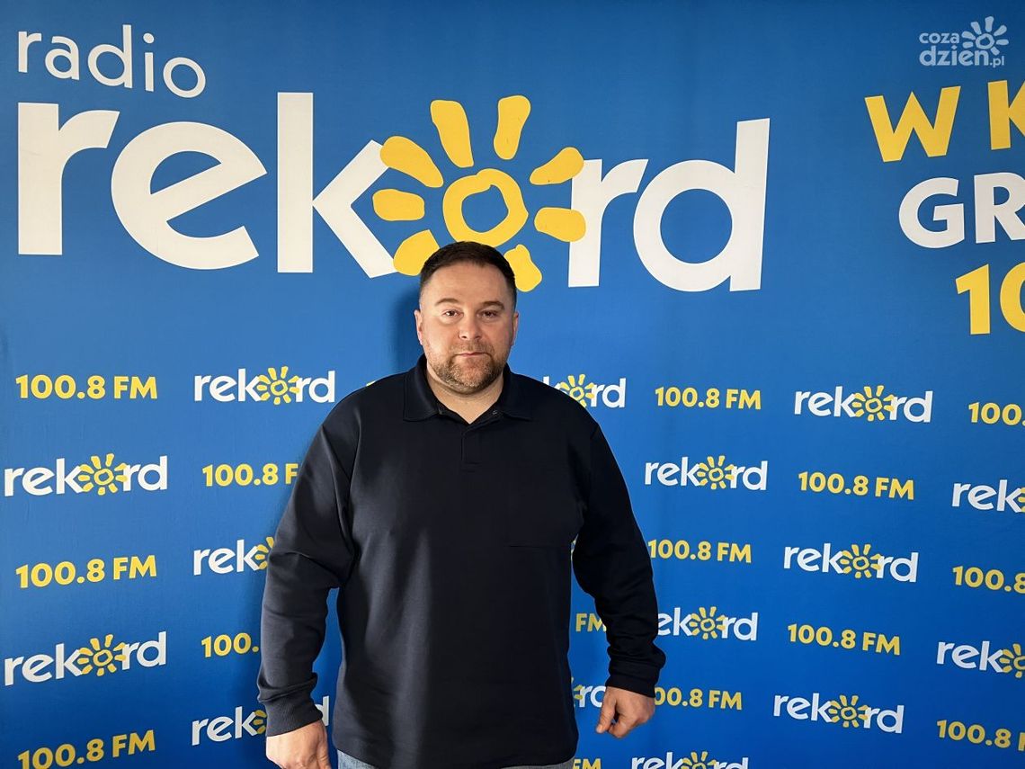 Ł. Niewczas: Z dziećmi trzeba dużo rozmawiać Ł. Niewczas: Z dziećmi trzeba dużo rozmawiać