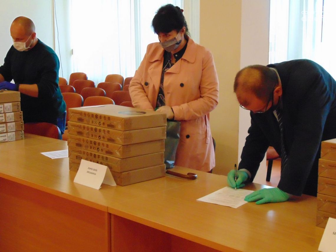 Laptopy trafiły do szkół Laptopy trafiły do szkół