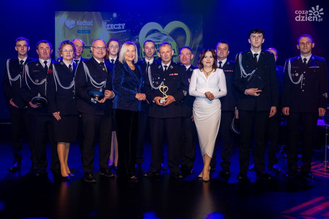 Laureaci konkursu „Kochać i chronić” 2025 uhonorowani podczas gali w Kielcach Laureaci konkursu „Kochać i chronić” 2025 uhonorowani podczas gali w Kielcach