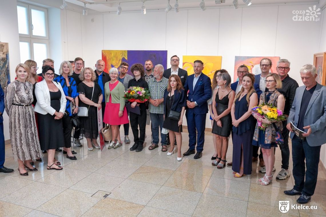 Laureaci Przedwiośnia 2023 nagrodzeni
Laureaci Przedwiośnia 2023 nagrodzeni