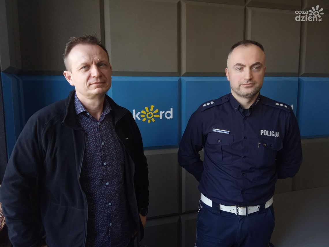 Leszek Kudas i Dominik Kowalski: Kierowcy na rondzie popełniają w kółko te same błędy Leszek Kudas i Dominik Kowalski: Kierowcy na rondzie popełniają w kółko te same błędy