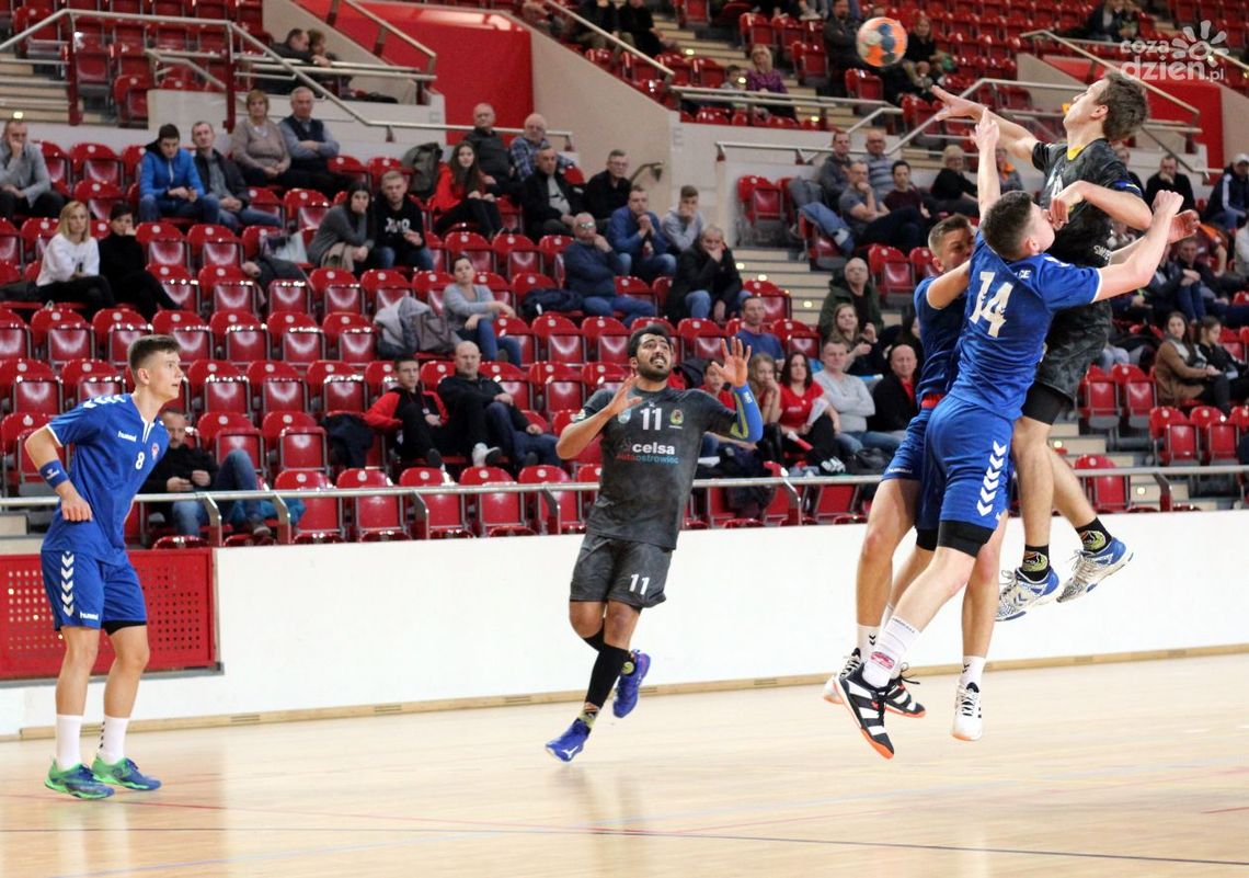 Licealiści z Kielc ograni Licealiści z Kielc ograni