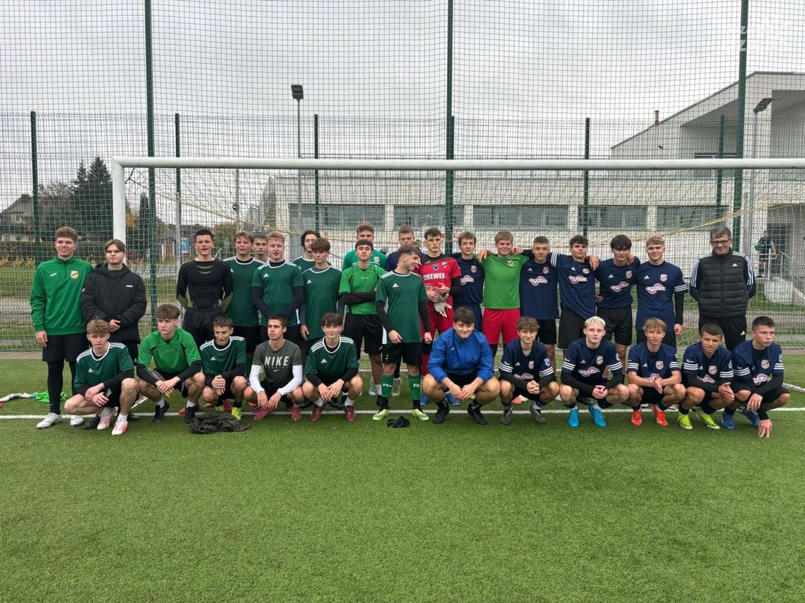 Liceum Sportowe Mistrzem powiatu starachowickiego Liceum Sportowe Mistrzem powiatu starachowickiego