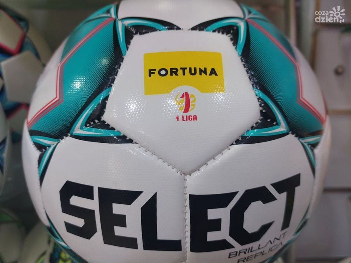 Lider z wiceliderem w Kielcach