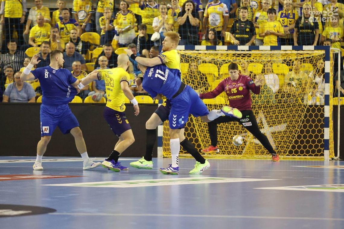 Liga Mistrzów na dłużej w Kielcach. Industria pokonuje RK Zagrzeb Liga Mistrzów na dłużej w Kielcach. Industria pokonuje RK Zagrzeb