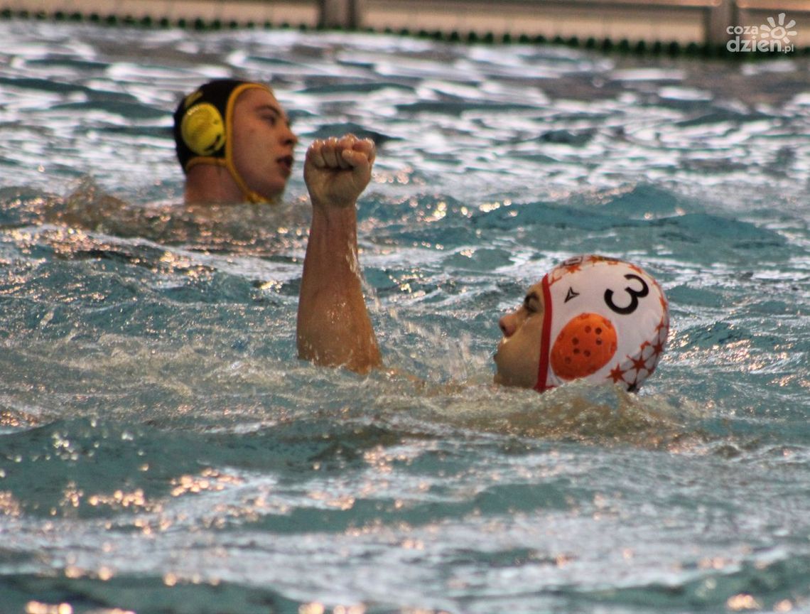 Ligowe zwycięstwo waterpolistów KSZO