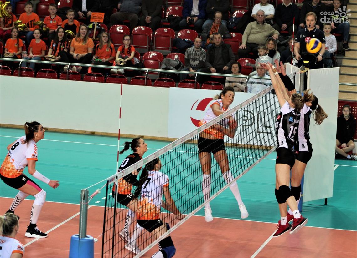 ŁKS lepszy - tie break był blisko