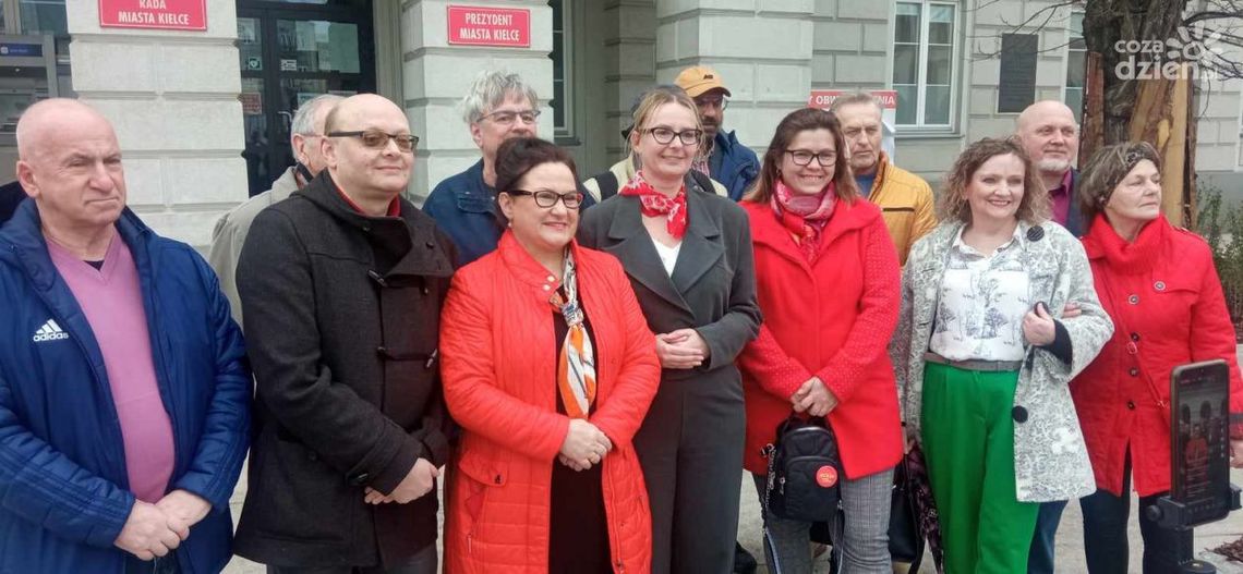 Lotnisko w Radomiu z nazwą "Kielce"?