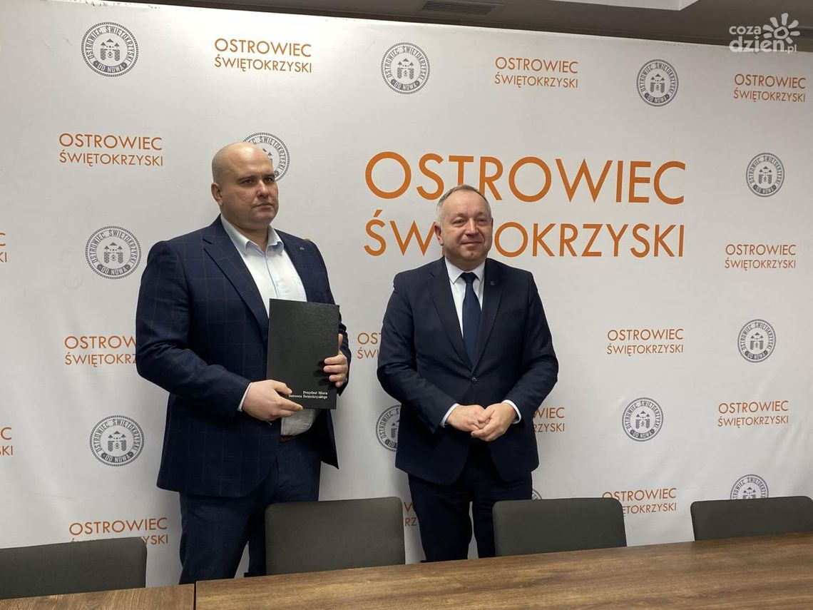 Łukasz Norowski nowym wiceprezydentem Ostrowca Świętokrzyskiego Łukasz Norowski nowym wiceprezydentem Ostrowca Świętokrzyskiego