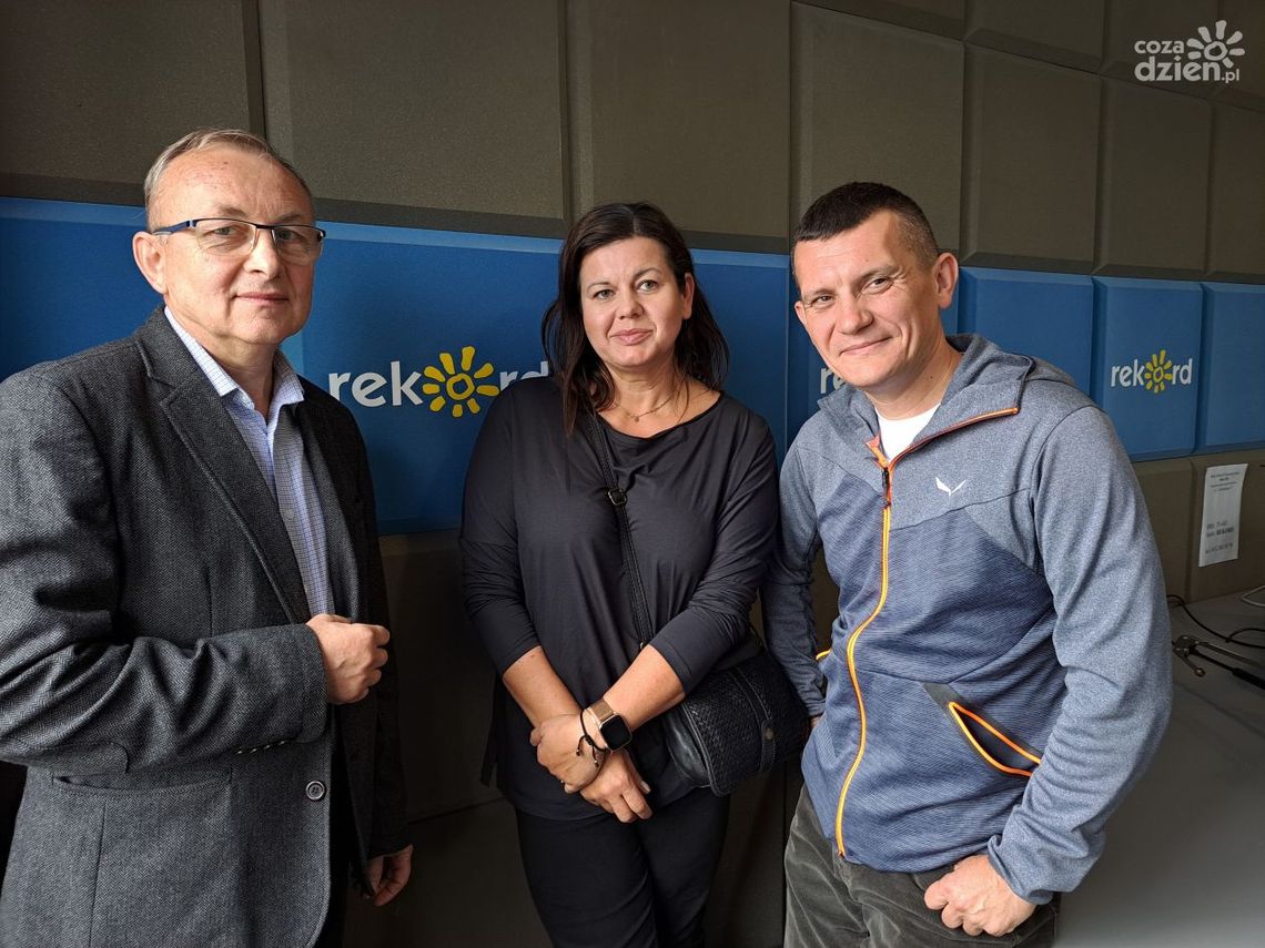 M. Kawa, A. Maciejko, R. Woźniak: Pieniądze zebrane podczas charytatywnej imprezy sportowej umożliwią zakup ultralekkiego wózka dla Natalki M. Kawa, A. Maciejko, R. Woźniak: Pieniądze zebrane podczas charytatywnej imprezy sportowej umożliwią zakup ultralekkiego wózka dla Natalki