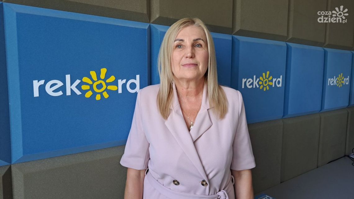 M. Stafijowska: Są extra fundusze na miejsca pracy dla zwalnianych szwaczek M. Stafijowska: Są extra fundusze na miejsca pracy dla zwalnianych szwaczek