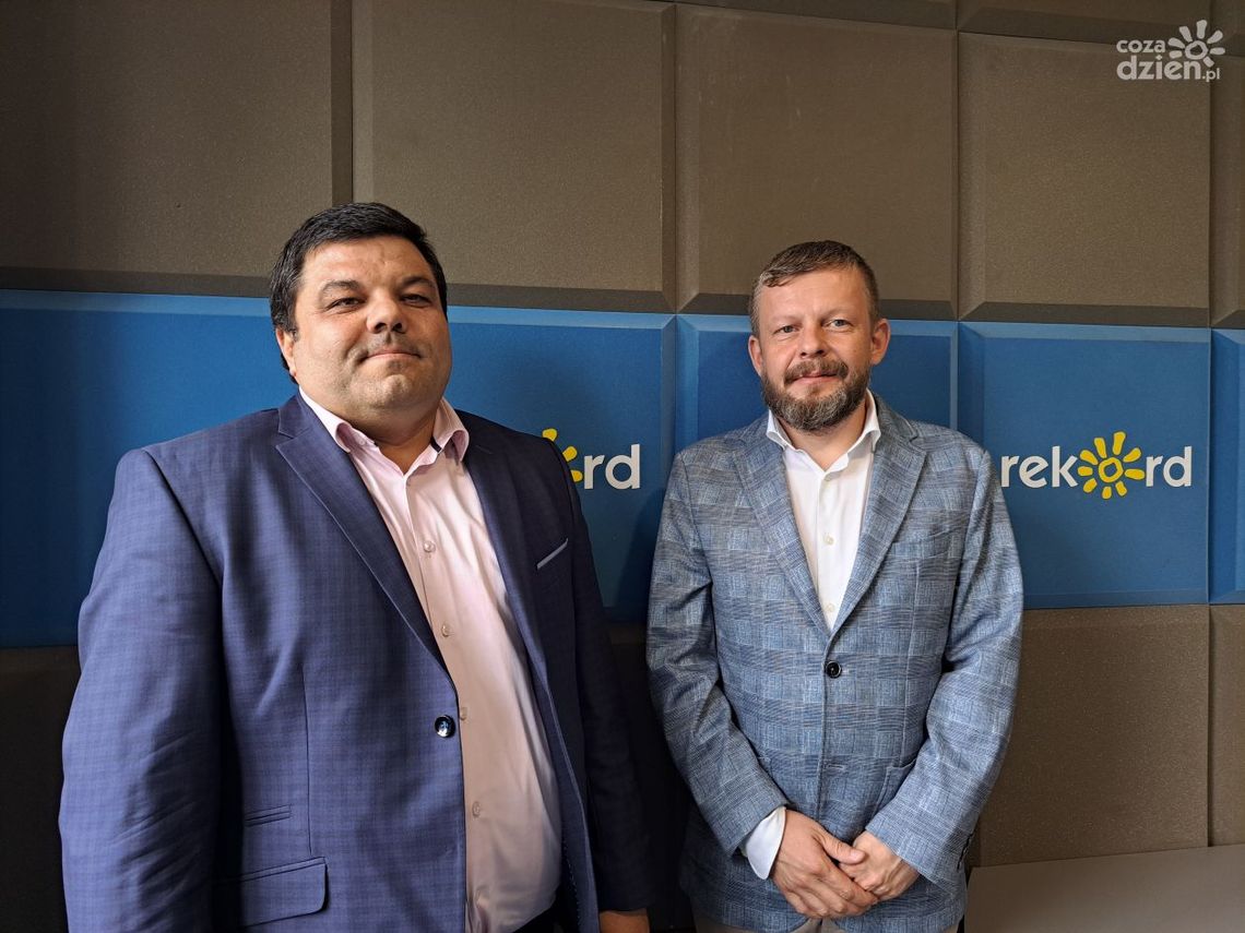 M. Stańczyk, K. Soczewiński: Nieustające kontrole z opatowskiego starostwa w ożarowskiej szkole zawodowej destabilizują jej działalność M. Stańczyk, K. Soczewiński: Nieustające kontrole z opatowskiego starostwa w ożarowskiej szkole zawodowej destabilizują jej działalność