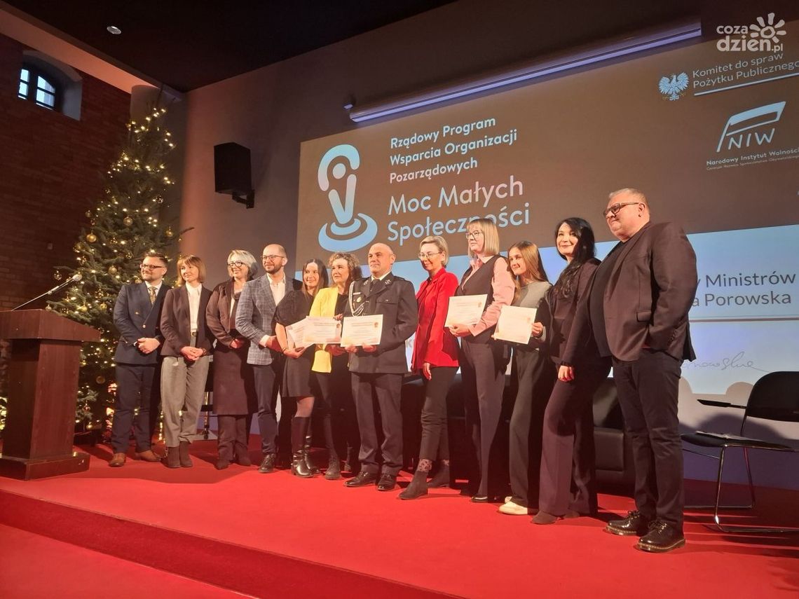 Małe społeczności mają moc i mnóstwo pomysłów Małe społeczności mają moc i mnóstwo pomysłów