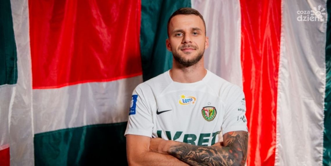 Marcin Cebula trenuję z rezerwami Korony Kielce Marcin Cebula trenuję z rezerwami Korony Kielce
