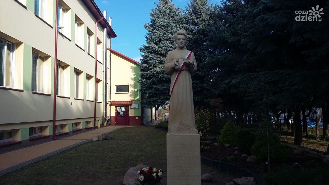 Marcin Stańczyk: Naszym sukcesem jest dostosowanie profilu szkoły do potrzeb rynku pracy
Marcin Stańczyk: Naszym sukcesem jest dostosowanie profilu szkoły do potrzeb rynku pracy