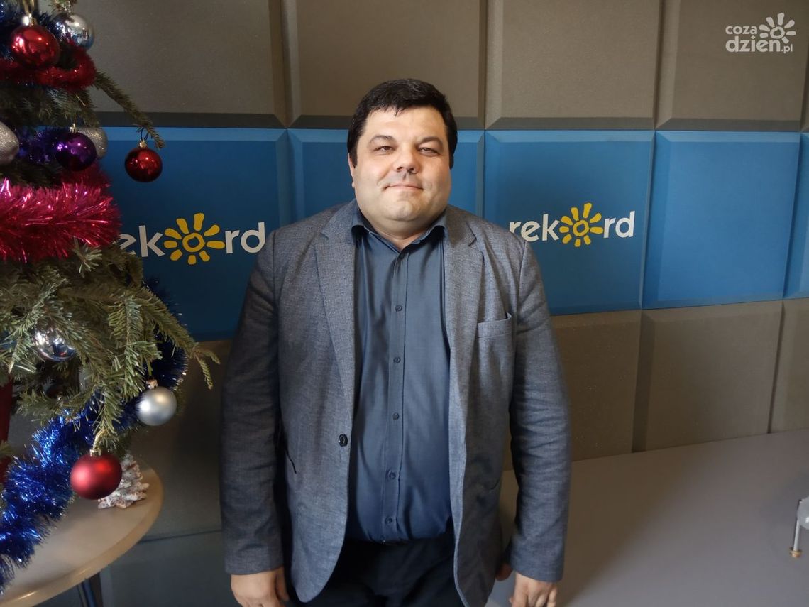 Marcin Stańczyk: Szkoła w Ożarowie stawia na rozwój. Jesteśmy też otwarci na innych Marcin Stańczyk: Szkoła w Ożarowie stawia na rozwój. Jesteśmy też otwarci na innych