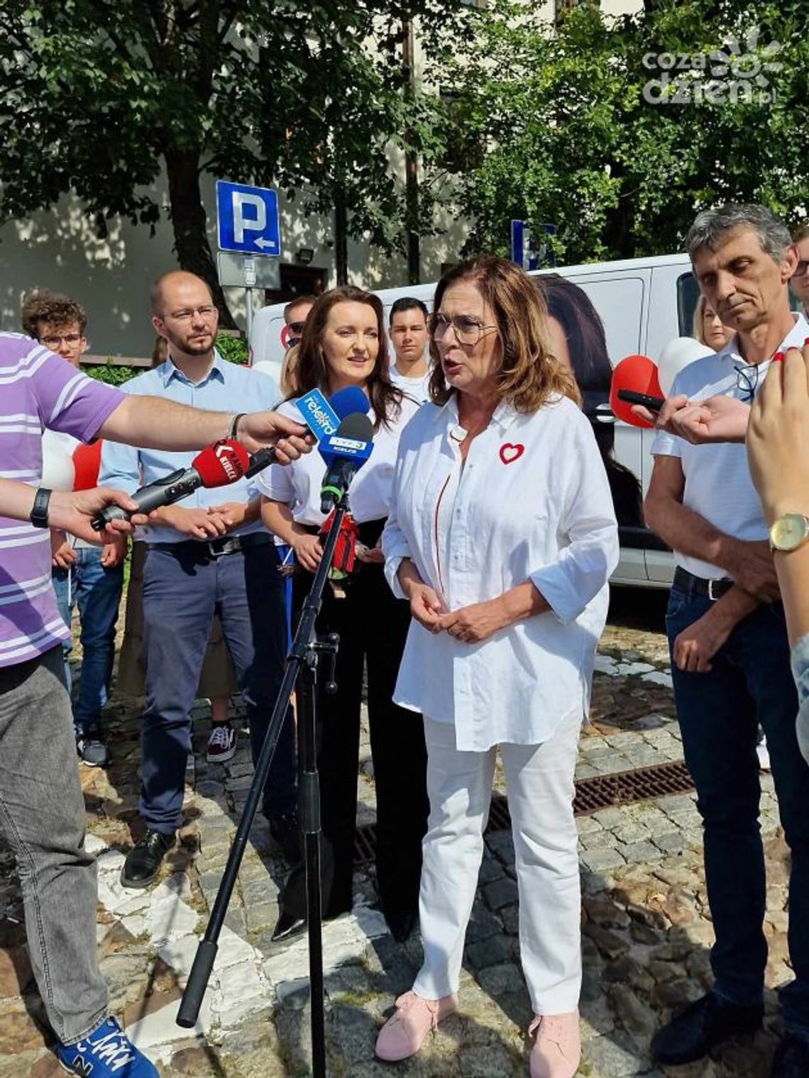 Marzenobus ruszył w trasę. Jedynka KO rozpoczęła kampanię