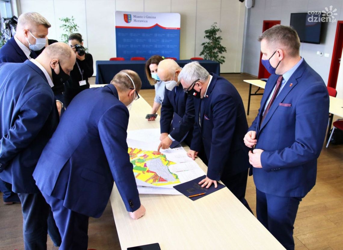 Miało być lotnisko, będzie strefa inwestycyjna Miało być lotnisko, będzie strefa inwestycyjna