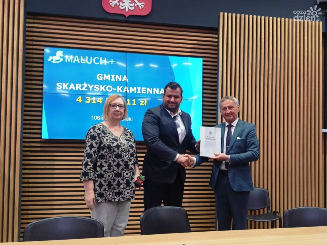 "Miasto na szlaku". Spacerkiem po Skarżysku Kamiennej "Miasto na szlaku". Spacerkiem po Skarżysku Kamiennej