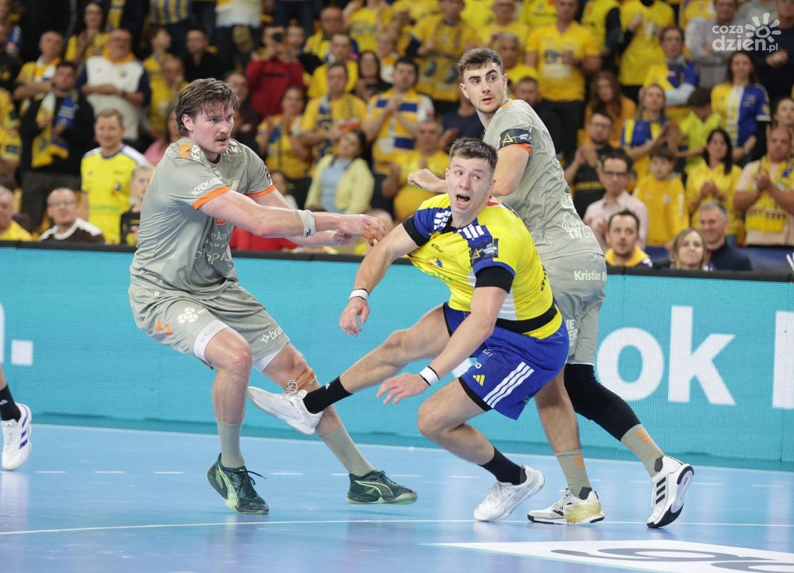 Michał Olejniczak po remisie z Aalborgiem: „To lekcja pokory, ale pokazaliśmy drużynę, która odżyła” Michał Olejniczak po remisie z Aalborgiem: „To lekcja pokory, ale pokazaliśmy drużynę, która odżyła”